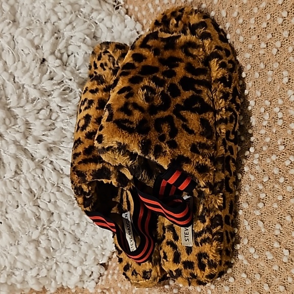 Steve Madden Slides - Picture 11 of 12